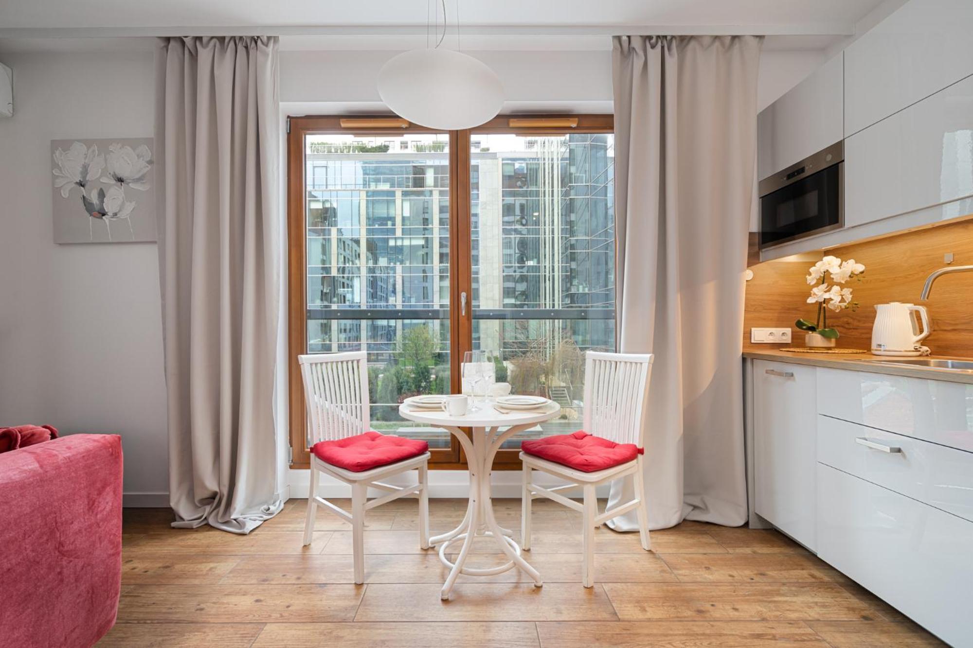 Golden Apartments Warsaw - Big Apartment In Luxury Building Near Metro Station-Grzybowska 85-5 ภายนอก รูปภาพ